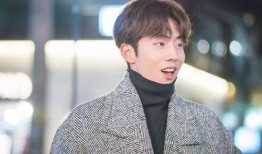 韩国男演员化妆师爆料视频,明星化妆幕后真相